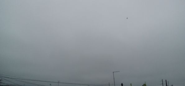 Terca feira nublado e fria na cidade industrial de curitiba