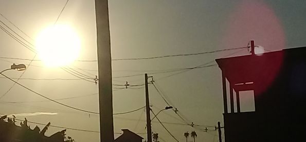 MUITO SOL EM RIBEIRÃO DAS NEVES MG NA REGIÃO METROPOLITANA DE BH 