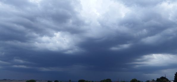 Chuva em Ivinhema é comemorada por todos da região