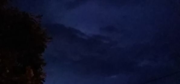 Noite de muitos raios