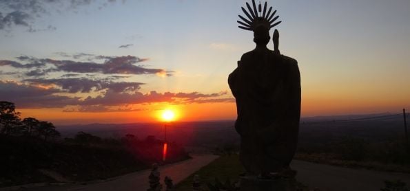 Pôr do sol de 14 de outubro em São Thomé das Letras...