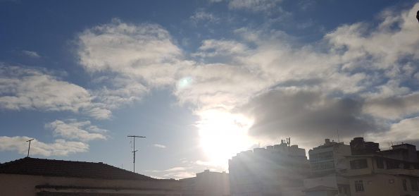 Sol reaparece na sexta feira.