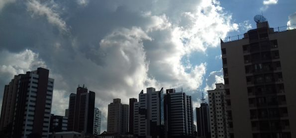 Dança das nuvens