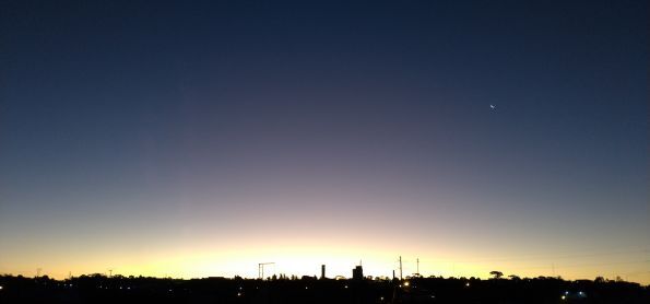 Noite em Curitiba Paraná faz muito frio agora