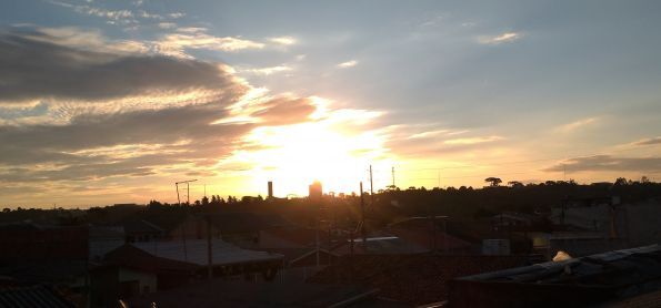 Sábado de fim de tarde em Curitiba parana