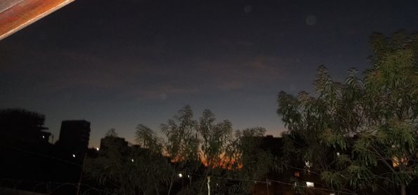 Lindo Por do Sol nesta Quarta-Feira de Inverno em Poços de Caldas, Sul de MG.