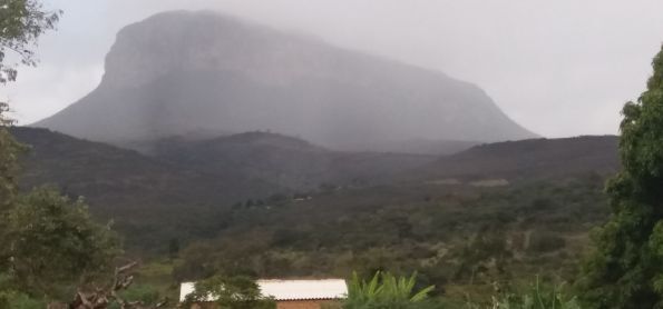 CHUVINHA NA SERRA DO CAMULENGO - BA