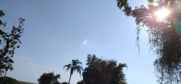 Céu limpo com temperatura a 31°