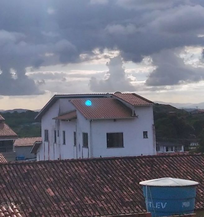 Foto Globo no telhado