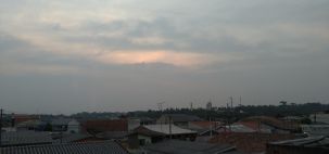 Fim de tarde em curitiba temperatura neste momento 21grau nesta noite seg,14/09/2020