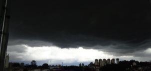 Antes do temporal no bairro do Butantã em São Paulo