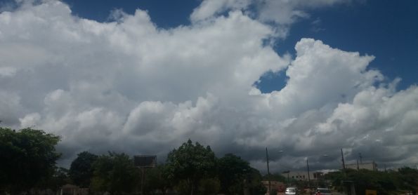 O TEMPO MUNDA É O SINAL DE CHUVA EM BARRA DA ESTIVA - BAHIA