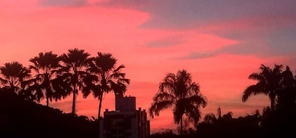 Brumado amanhece nesta sexta-feira com tempo fechado e garoando - Agora  Sudoeste